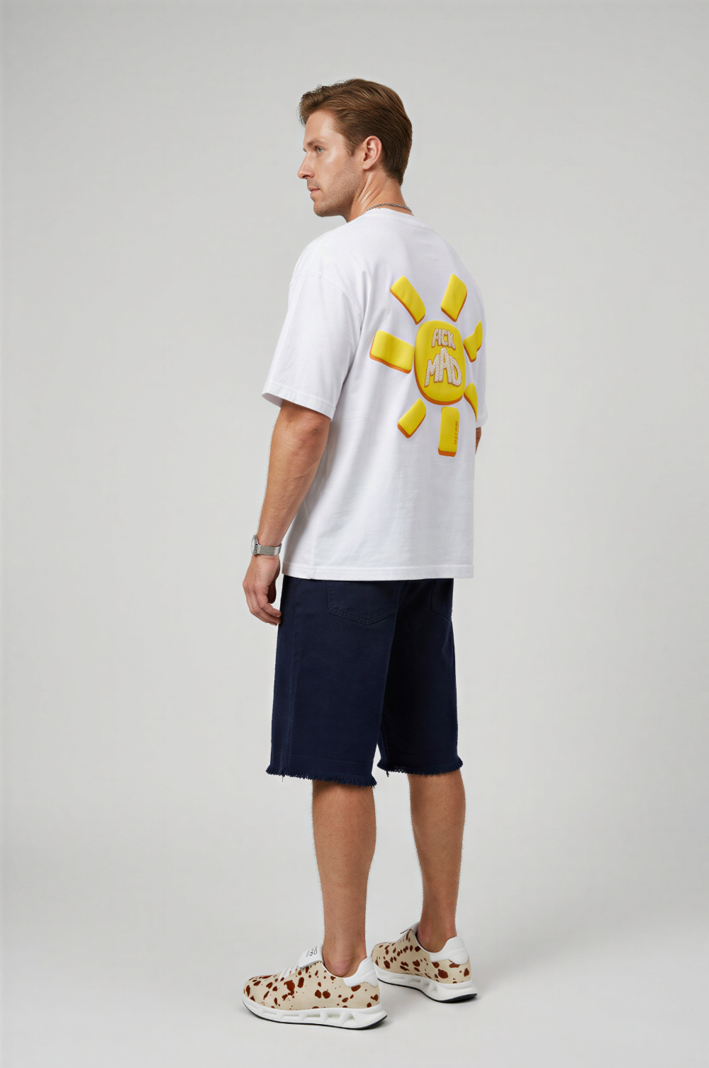 White T-Shirt Fick Embroidery Sun Mad